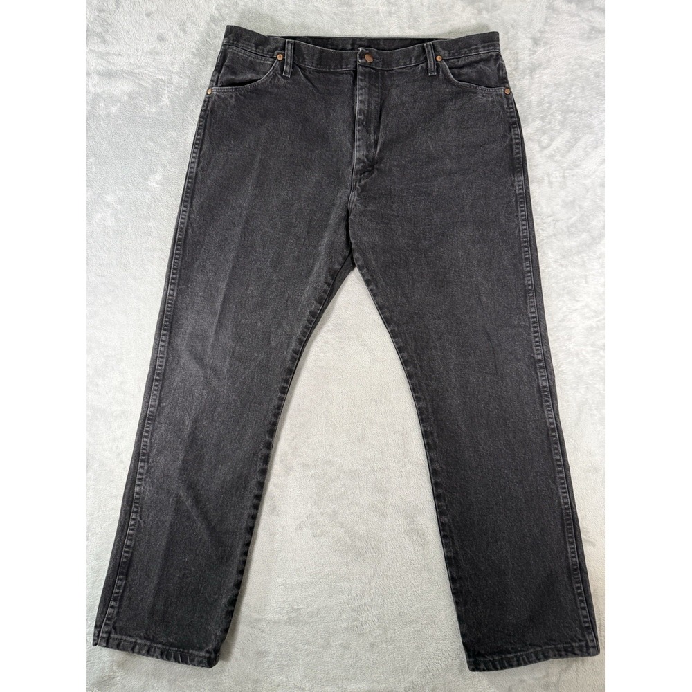 Wrangler 13MWZ Jeans Mens 42x32 Black Denim Cowboy Cut Western